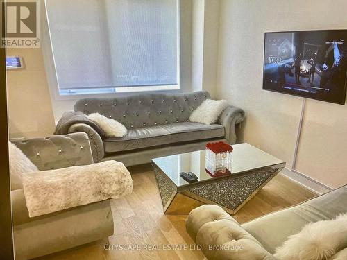 83 William Duncan Road, Toronto, ON - Indoor Photo Showing Living Room