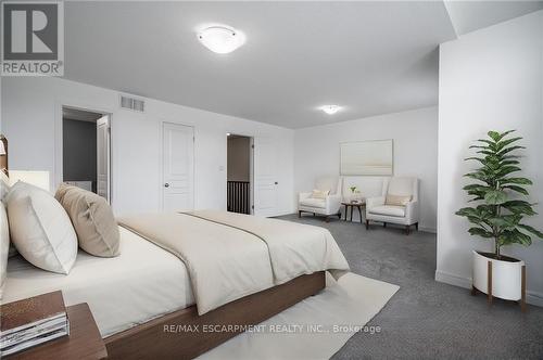 109 Celestial Crescent, Hamilton, ON - Indoor Photo Showing Bedroom