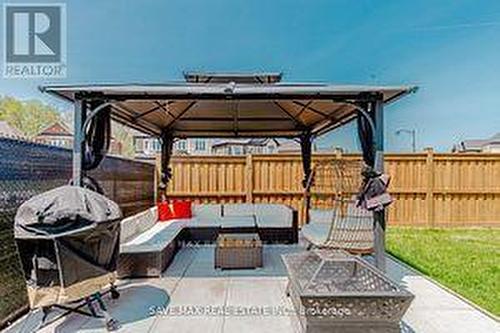 811 Green Street, Innisfil, ON - Outdoor With Exterior