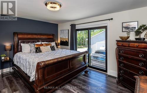 2388 Baseline Road, Georgina (Keswick North), ON - Indoor Photo Showing Bedroom