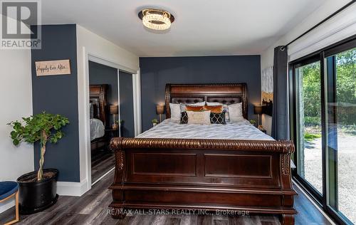 2388 Baseline Road, Georgina (Keswick North), ON - Indoor Photo Showing Bedroom