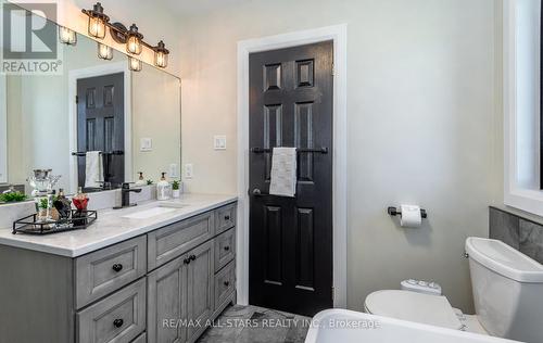 2388 Baseline Road, Georgina (Keswick North), ON - Indoor Photo Showing Bathroom