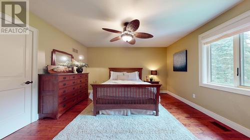 2909 Brigham Road, Middlesex Centre, ON - Indoor Photo Showing Bedroom