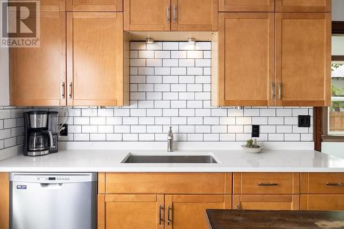 2604 42 Avenue, Vernon, BC - Indoor Photo Showing Kitchen