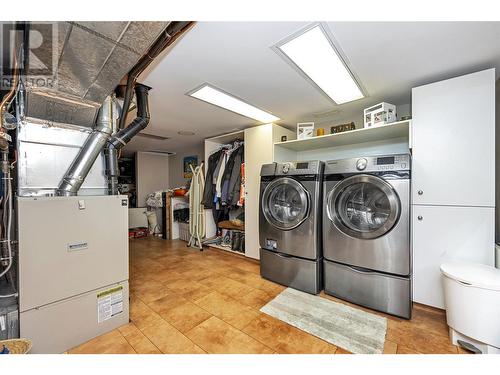 8259 Silver Star Road, Vernon, BC - Indoor Photo Showing Laundry Room