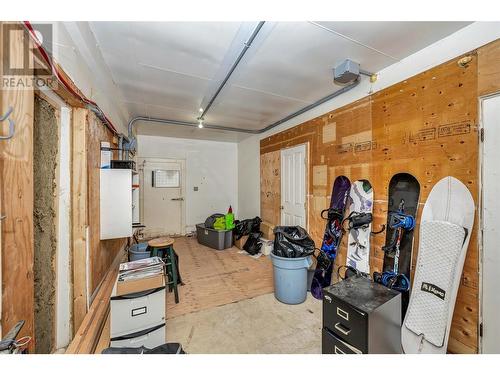 8259 Silver Star Road, Vernon, BC - Indoor