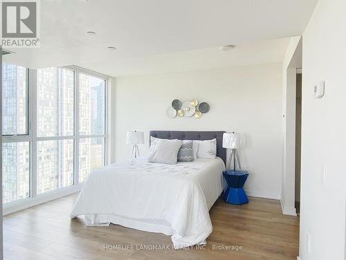 3107 - 85 Queens Wharf Road, Toronto (Waterfront Communities), ON - Indoor Photo Showing Bedroom