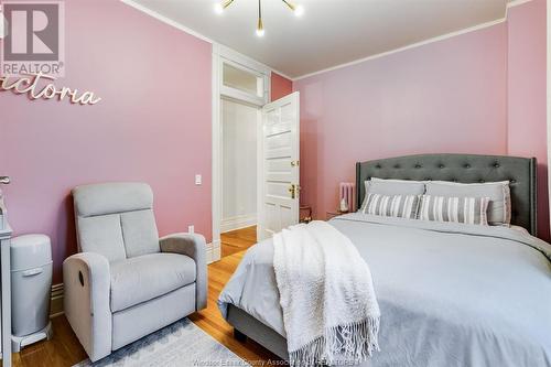 719 Victoria Avenue, Windsor, ON - Indoor Photo Showing Bedroom