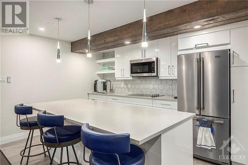 124 Hybrid Street, Embrun, ON - Indoor Photo Showing Kitchen