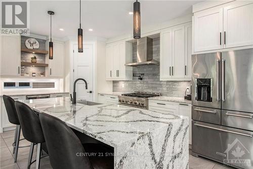 124 Hybrid Street, Russell, ON - Indoor Photo Showing Kitchen With Upgraded Kitchen