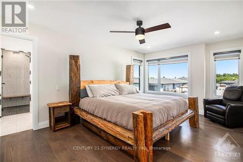 124 Hybrid Street, Russell, ON - Indoor Photo Showing Bedroom