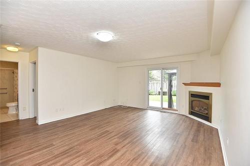 330 Locheed Drive, Hamilton, ON - Indoor With Fireplace