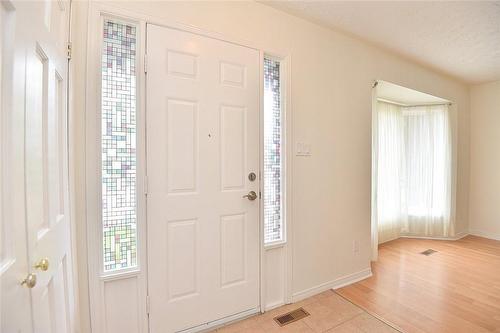 330 Locheed Drive, Hamilton, ON - Indoor Photo Showing Other Room