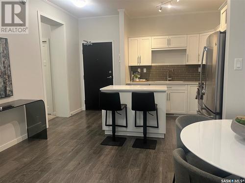 218 545 Hassard Close, Saskatoon, SK - Indoor Photo Showing Kitchen