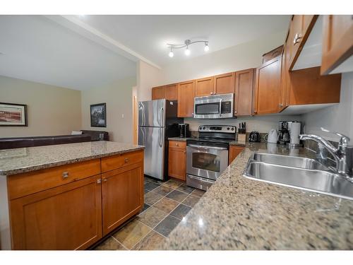 13 - 895 Dogwood Drive, Kimberley, BC - Indoor Photo Showing Kitchen With Stainless Steel Kitchen With Double Sink