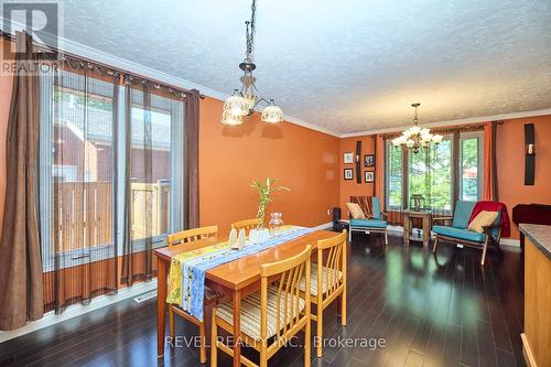 7623 Cavendish Drive, Niagara Falls, ON - Indoor Photo Showing Dining Room