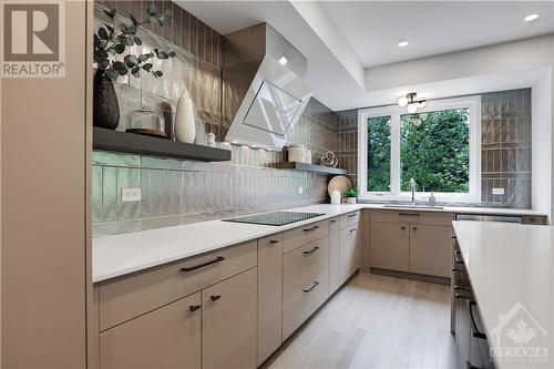 245 Ketchikan Crescent, Ottawa, ON - Indoor Photo Showing Kitchen