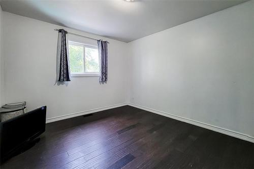 313 Fennell Avenue E, Hamilton, ON - Indoor Photo Showing Other Room