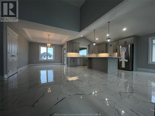 21 Noble, Amherstburg, ON - Indoor Photo Showing Kitchen