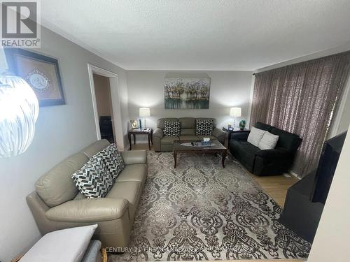 81 Augusta Crescent, London, ON - Indoor Photo Showing Living Room