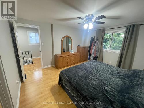 81 Augusta Crescent, London, ON - Indoor Photo Showing Bedroom