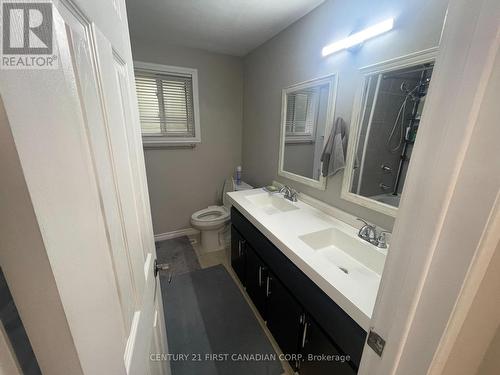 81 Augusta Crescent, London, ON - Indoor Photo Showing Bathroom