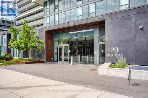 20 - 120 Varna Drive, Toronto, ON - Outdoor