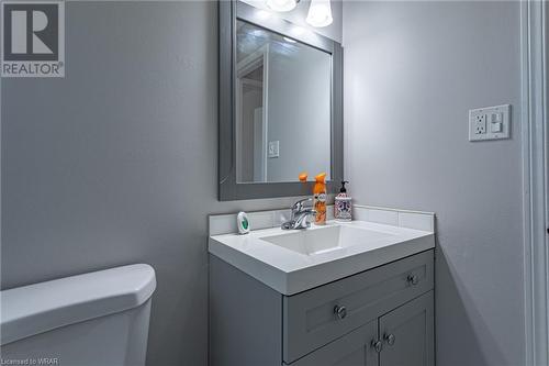 170 Speight Boulevard, London, ON - Indoor Photo Showing Bathroom