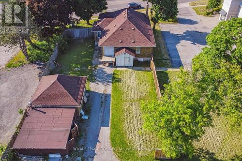 325 Kingston Road, Pickering (Rougemount), ON 