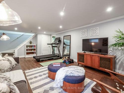 68 Sonneck Sq, Toronto, ON - Indoor Photo Showing Gym Room