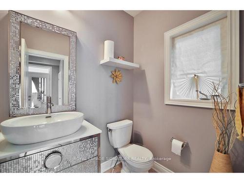 64 Andretti Cres, Brampton, ON - Indoor Photo Showing Bathroom