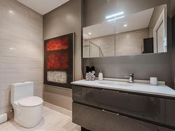 Ensuite bathroom - 