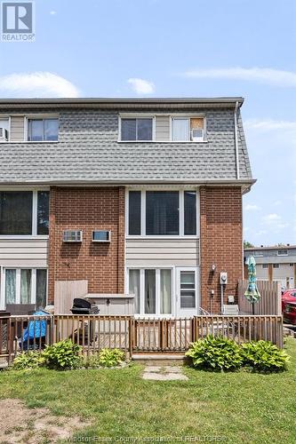 2619 Vine Court, Windsor, ON 