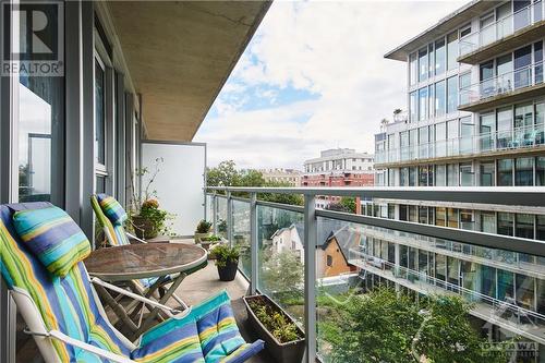 BALCONY | southern exposure - 354 Gladstone Avenue Unit#502, Ottawa, ON 