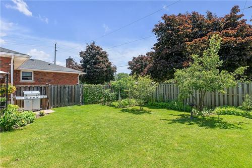 5093 Drummond Road, Niagara Falls, ON - Outdoor With Backyard