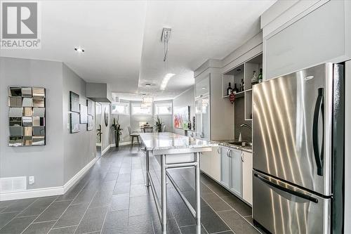 43 Brentwood Court, Sudbury, ON - Indoor Photo Showing Kitchen