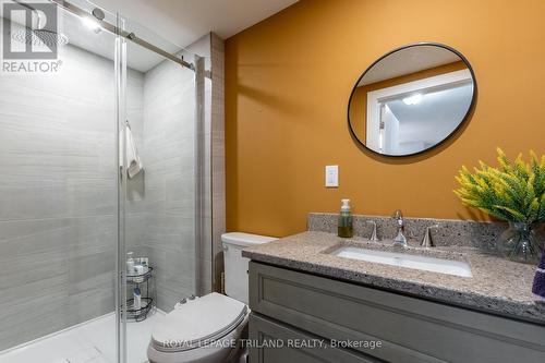 110 Beechbank Crescent, London, ON - Indoor Photo Showing Bathroom