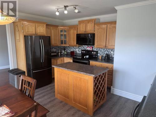 17 Tully Place, Gander, NL - Indoor Photo Showing Kitchen