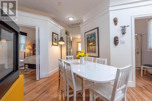 209 Meadowview Road, Kawartha Lakes, ON - Indoor Photo Showing Dining Room