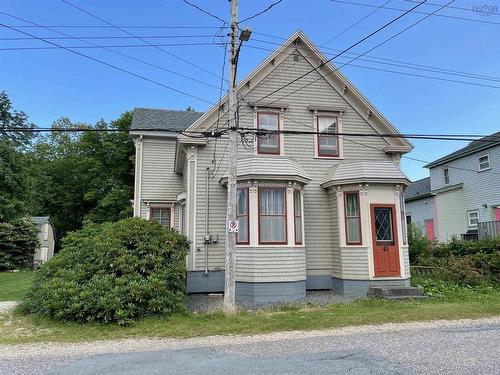 43 Fairmont Street, Mahone Bay, NS 