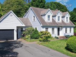 14 Minas View Drive  Wolfville, NS B4P 2H5