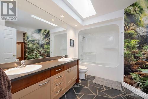 1853 Rideau Garden Drive, Ottawa, ON - Indoor Photo Showing Bathroom