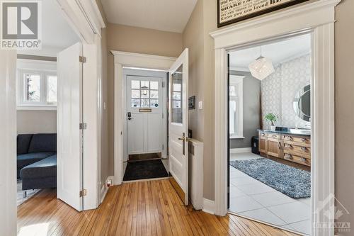 289 Clemow Avenue, Ottawa, ON - Indoor Photo Showing Other Room