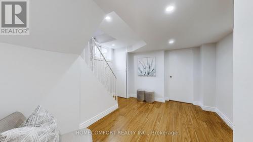 208 Cass Avenue, Toronto E05, ON - Indoor Photo Showing Other Room