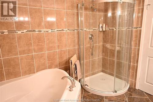 17 Nichols Drive, Blenheim, ON - Indoor Photo Showing Bathroom