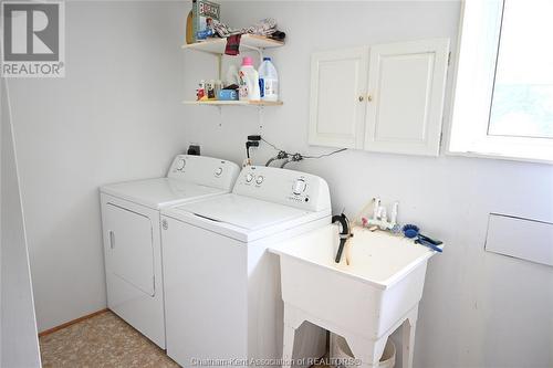 17 Nichols Drive, Blenheim, ON - Indoor Photo Showing Laundry Room