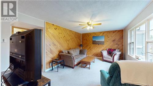 48 Fundy View Drive, Alma, NB - Indoor Photo Showing Living Room