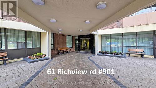 901 - 61 Richview Road, Toronto, ON 