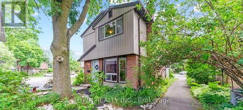 1854 Hyde Mill Crescent, Mississauga, ON - Outdoor