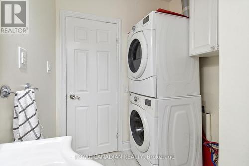 1328 Cawthra Road, Mississauga, ON - Indoor Photo Showing Laundry Room
